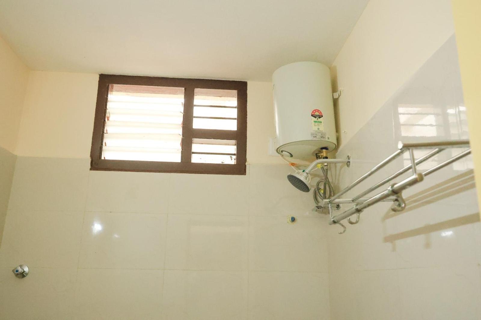 Official Sripuram Golden Temple Guest House Велор Екстериор снимка